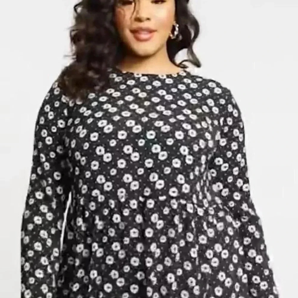 ASOS | Curve Long Sleeve Tiered Smock Midi Dress in Black &  White Floral Print
